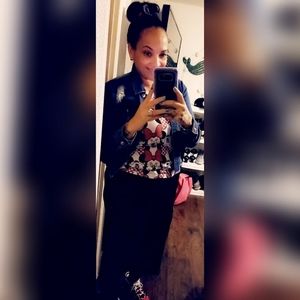 Meet your Posher, Jessica